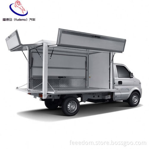 Van Cargo Riches New Energy EC31 Pure Electric Cargo Vehicle  High Performance In Fashion Design